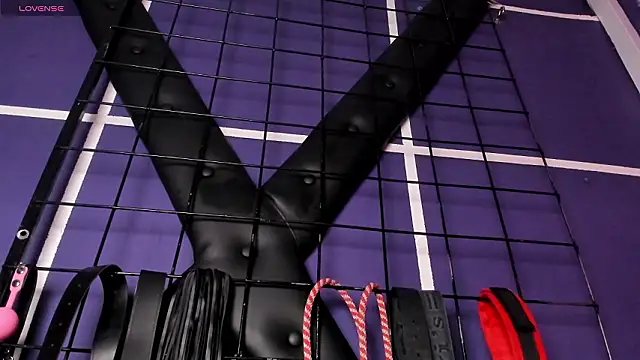 Онлайн чат XXX slave_to_pain