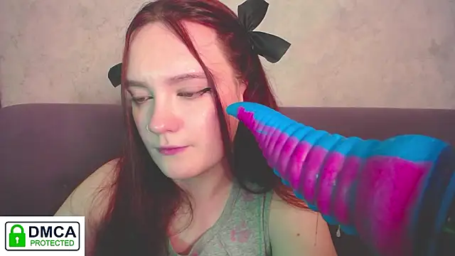 Alyssa___Scarlet 即時 XXX 聊天