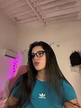 violet-333 – Naživo XXX chat