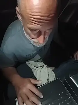 FloppyPickle4u's Live XXX Chat