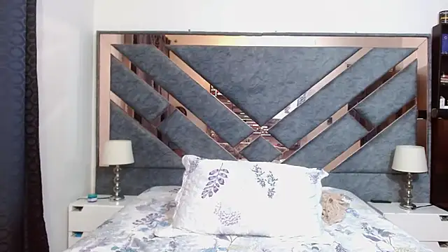 KarlaTesg – Naživo XXX chat