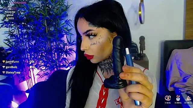 CreamyInkky_'s Live XXX Chat