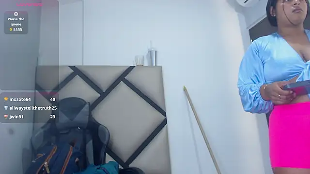 zaira_17 – Naživo XXX chat