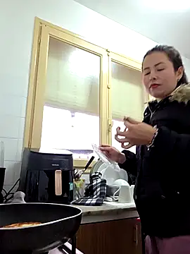 NeredaXxx – Naživo XXX chat