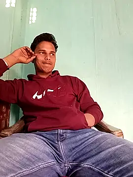 JOHN_IS_LIVE: вебкам-шоу