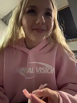 Sky_Cutie – Naživo XXX chat