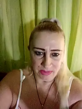 Esenia505: απευθείας συνομιλία ΧΧΧ