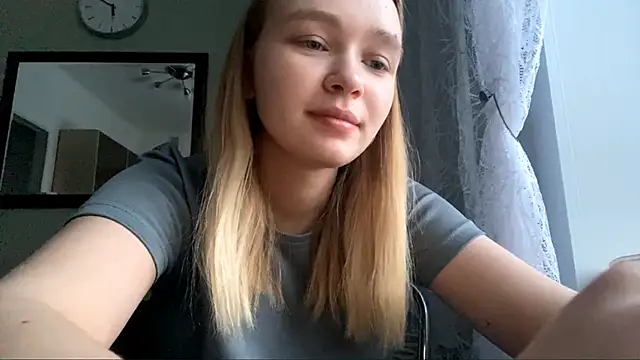 Онлайн чат XXX Leifuture