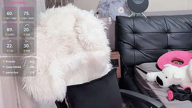 Chat +18 de Aichinaitang168 ao vivo