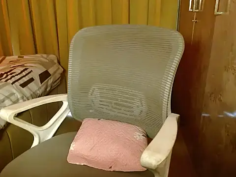 Sanam28's Live XXX Chat