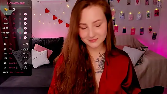 Chat +18 de velvet_cherry_ ao vivo