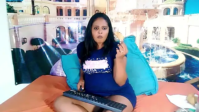 Luciousindian69 라이브 XXX 채팅