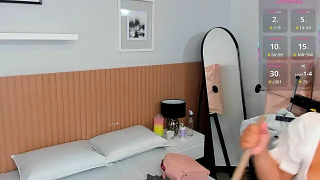 klhoe_boobs Chat XXX in diretta