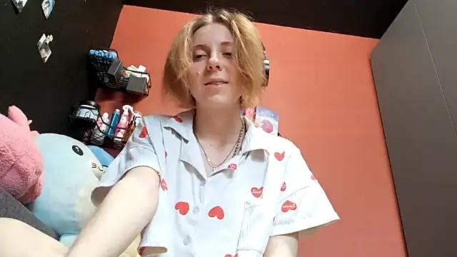 TiaraHenegan 现场XXX聊天