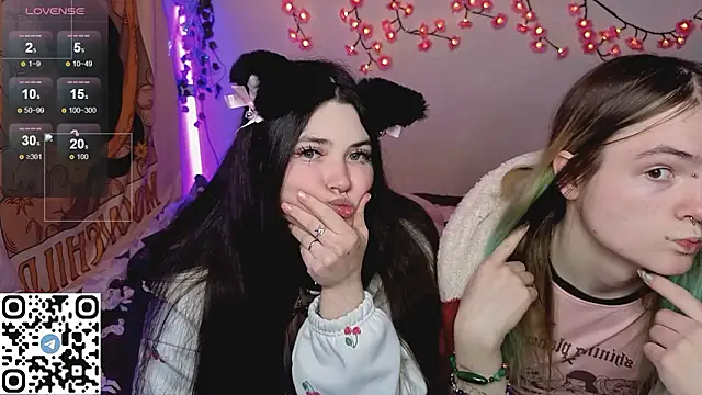 _Sweetie_Kitty_'s Live XXX Chat