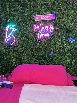 RenaThickAss' Live XXX Chat