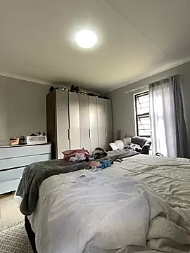 Živý XXX chat MissLola27