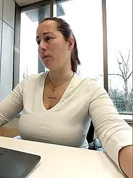 bichota85 élő XXX-chatje