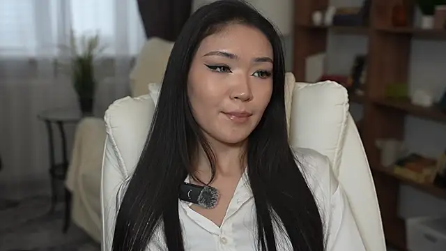 OnieClose élő XXX-chatje