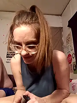 Chatroom XXX en direct de snowbird1117