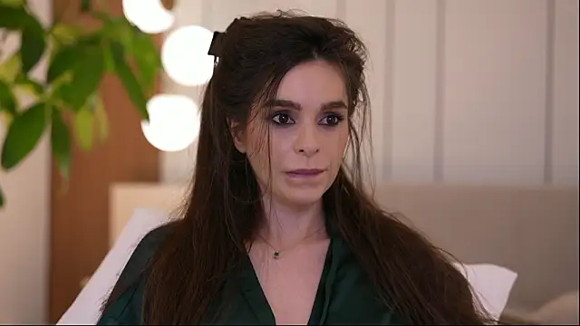 Chatroom XXX en direct de DoviaClaire