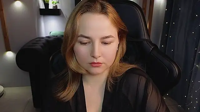 Chat XXX en directo de Mira_Mermayd