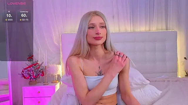 Chat XXX en directo de Monica_Leen