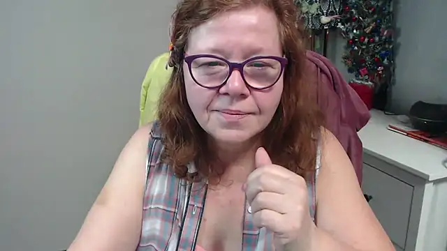 Adelewildx Chat XXX in diretta