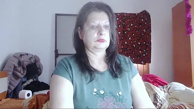 ExtasyMature Chat XXX live