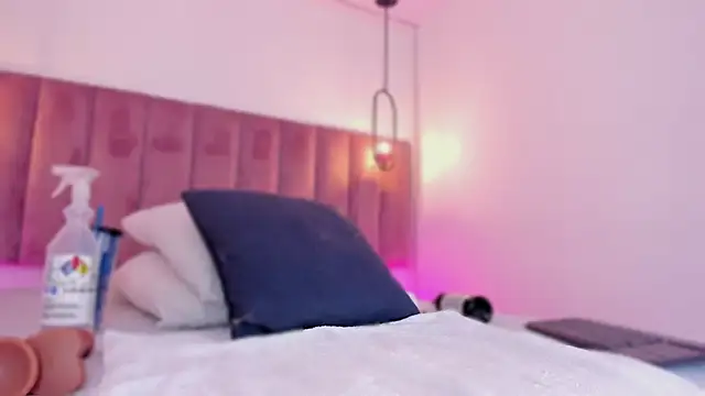 babepolly 即時 XXX 聊天