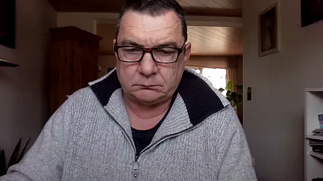 Nobbie444 Live XXX Chat