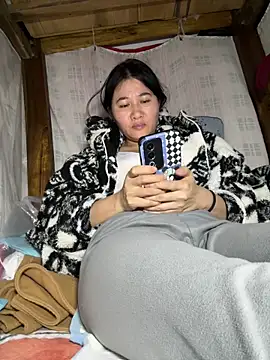 daaqnnのライブXXXチャット