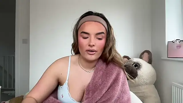 maisiesmithx's Live XXX Chat