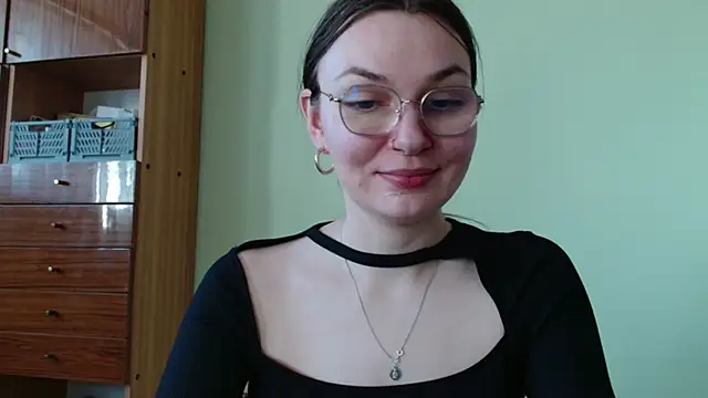 دردشة LooveELLYx الجنسية المباشرة