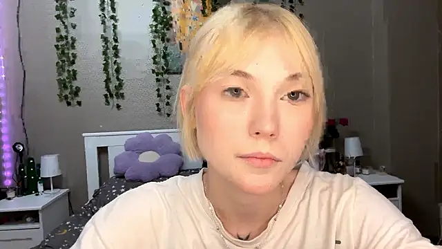 دردشة LlsabethHaze الجنسية المباشرة