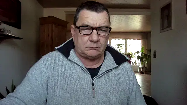 Nobbie444's Live XXX Chat