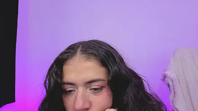 daniela_rivasthl Adlı Modelin Canlı XXX Sohbeti