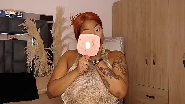 Chat XXX en directo de SheilaCoopers_