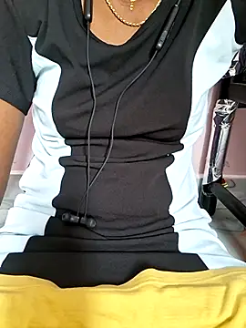 Tamil_Lakshn Live XXX chat