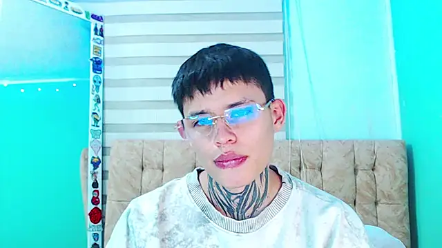 _justinmoon2 Chat XXX in diretta