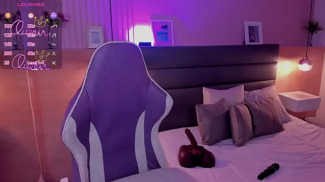 mia_schwarz's Live XXX Chat