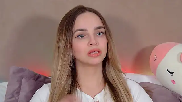 AnitaVenture: онлайн-секс-чат