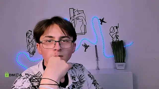 azen_rush webcam show