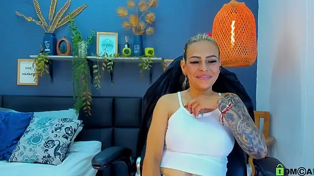 yessila_parker Chat XXX live