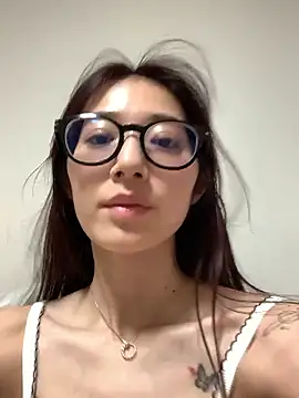 H_Kirachan's Live XXX Chat