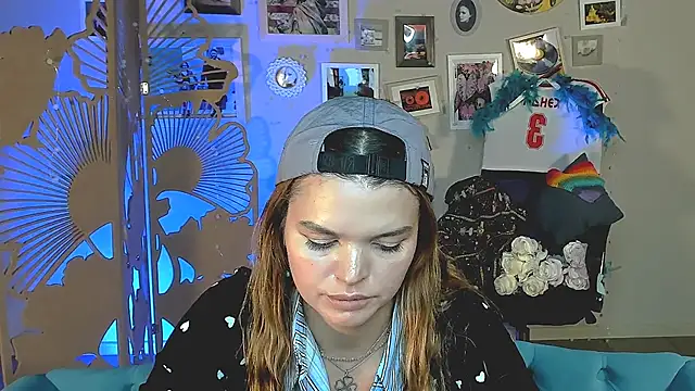 SaraGolben's Live XXX Chat