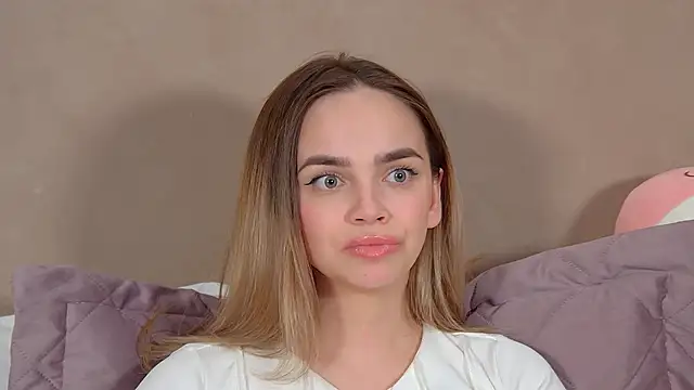 AnitaVenture's Live XXX Chat