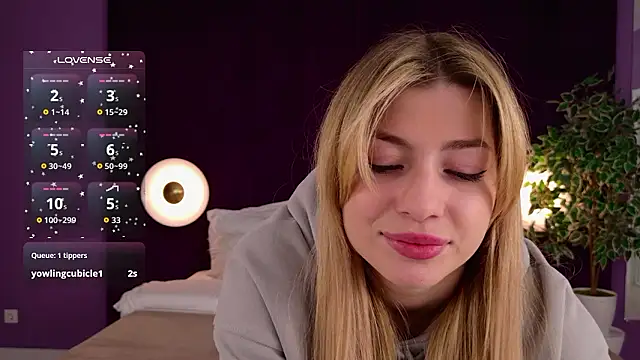 Živý XXX chat HelenaMorgan