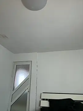 Chat +18 de Lucy_doll22 ao vivo