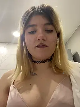 Chat XXX en directo de Cherry___Blossom